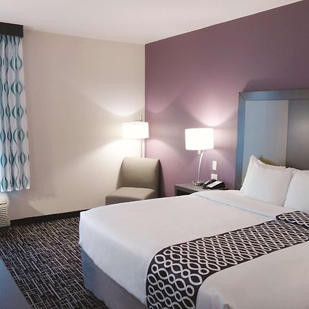 מלון La Quinta By Wyndham Pampa מראה חיצוני תמונה